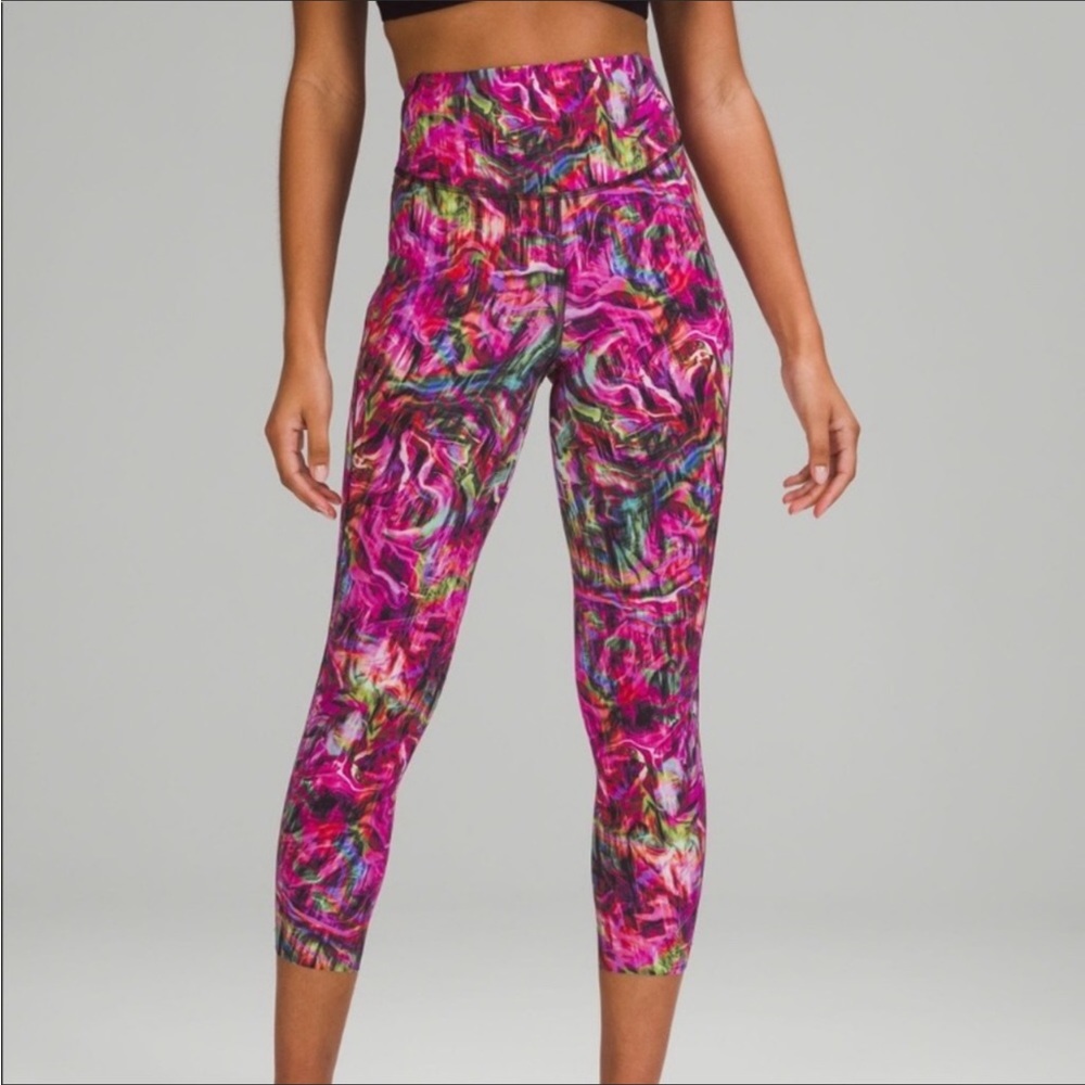 NWT LULULEMON Base Pace HR Tight 25”
